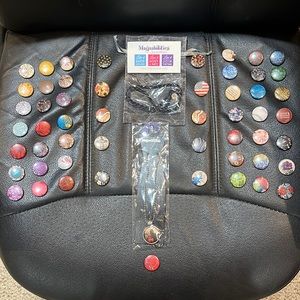 Magnabilities 24” Necklace w/ 54 Different Magnets to Wear NWT